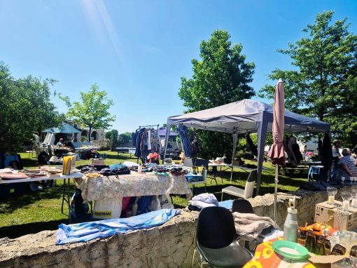 Vide grenier de l&rsquo;APE au château Denias